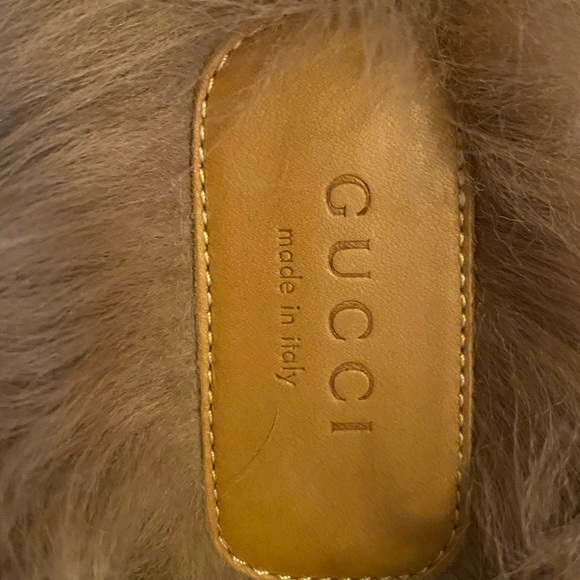NIB GUCCI Princetown Velvet Logo Lamb Fur Mules 35 - Picture 10 of 10